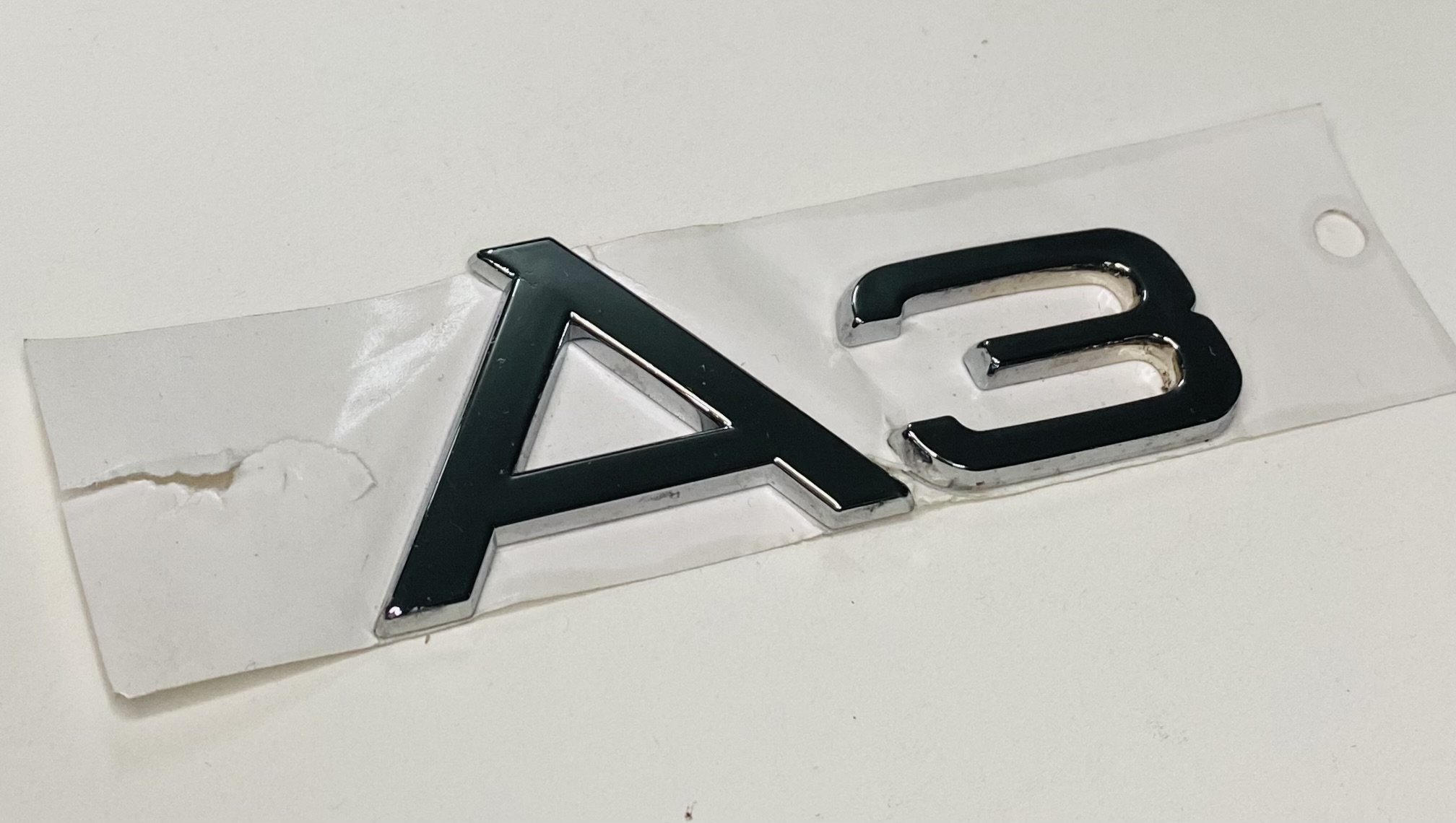 AUDİ%20A3%202004%20-%202018%20ARKA%20BAGAJ%20YAZISI%20KROM