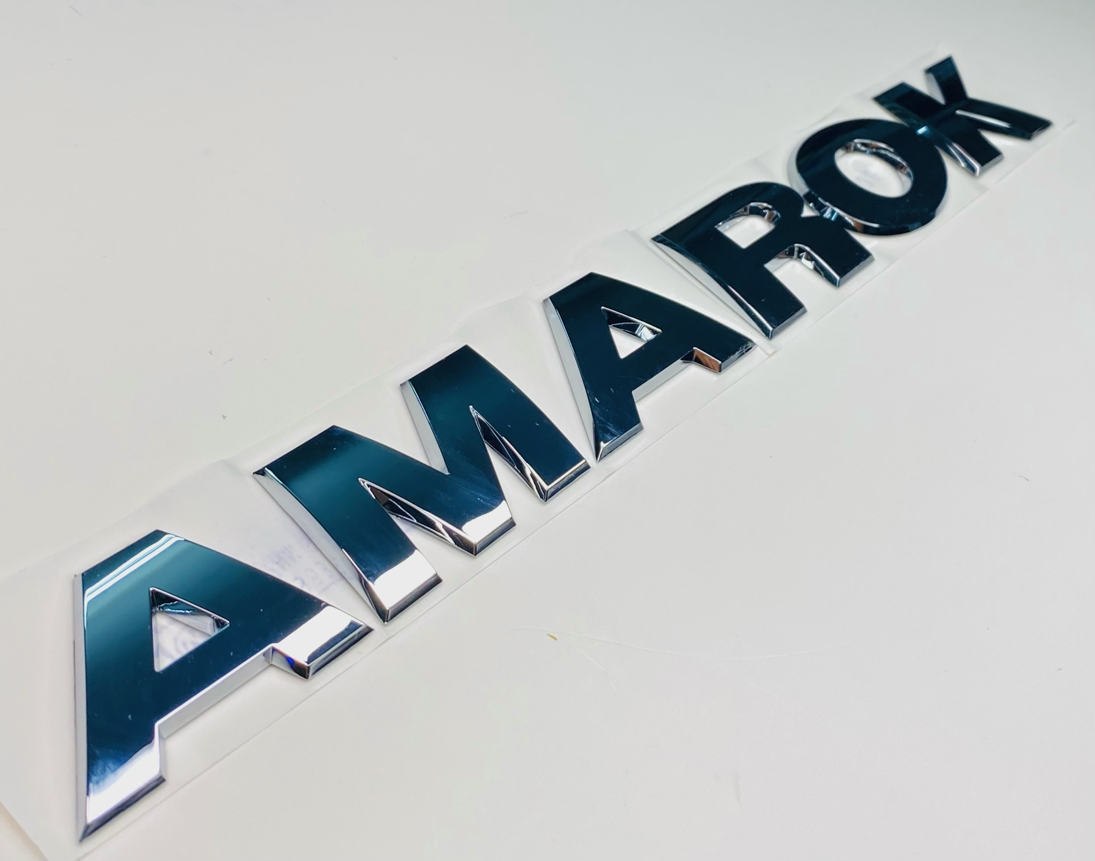 VOLKSWAGEN%20AMAROK%202010%20-%202017%20ARKA%20BAGAJ%20YAZISI%20KROM