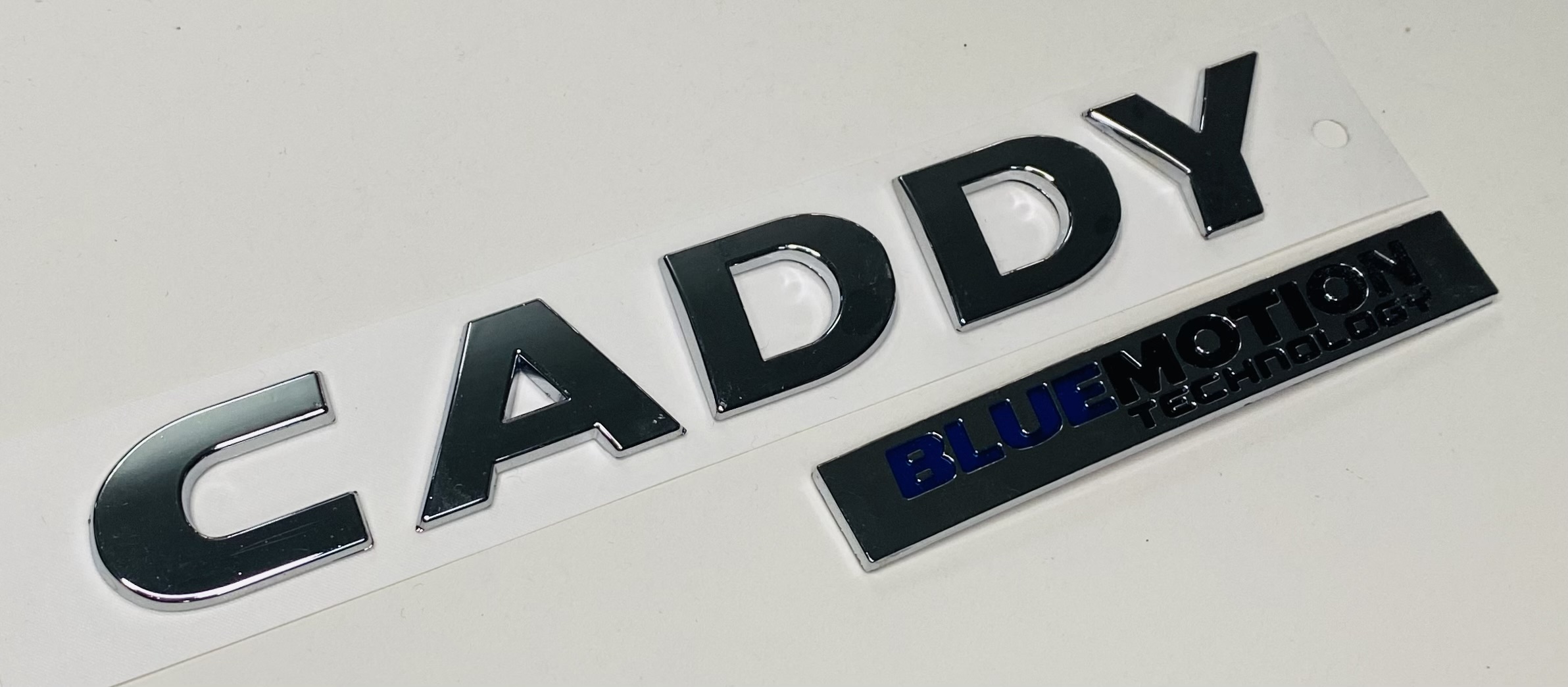 VW%20CADDY%202011%20-%202014%20BLUEMOTİON%20ARKA%20BAGAJ%20YAZISI%20KROM