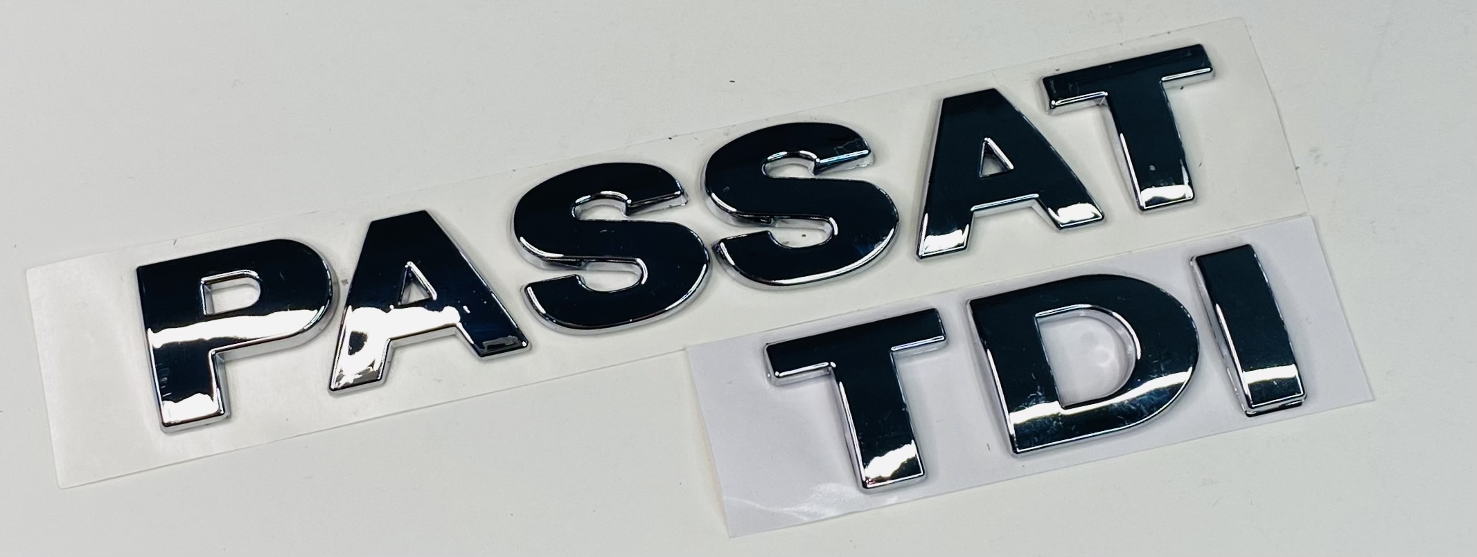 VW%20PASSAT%20B5%20B5,5%201997%20-%202005%20TDİ%20KROM%20ARKA%20BAGAJ%20YAZISI%20SET